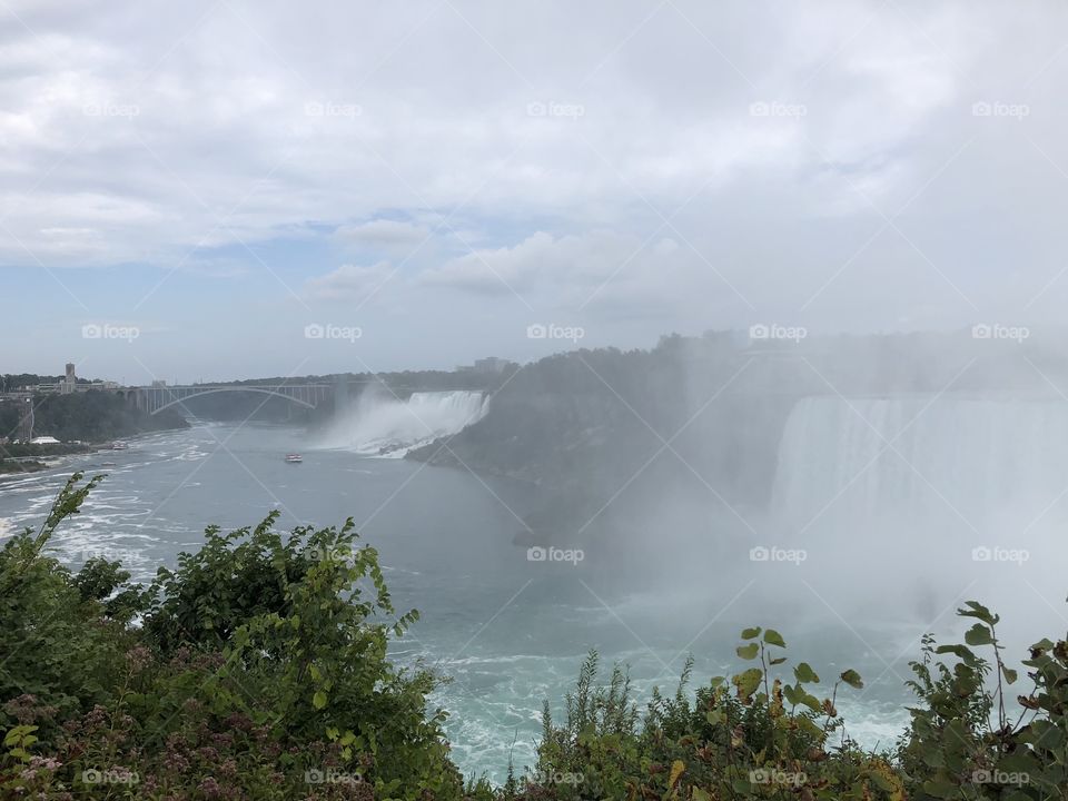 A view of the American side of the Niagra Falls!