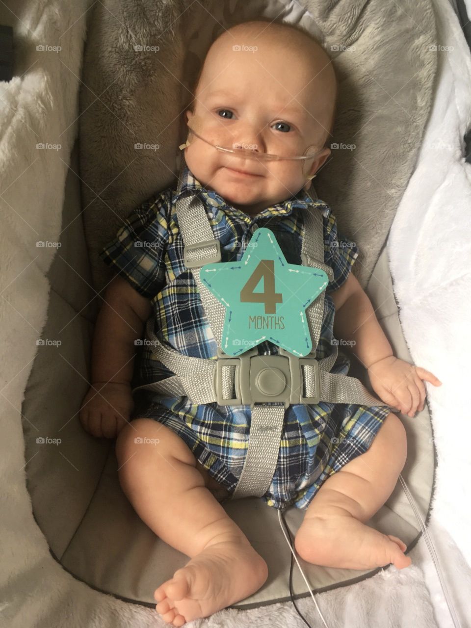 4 month pictures!