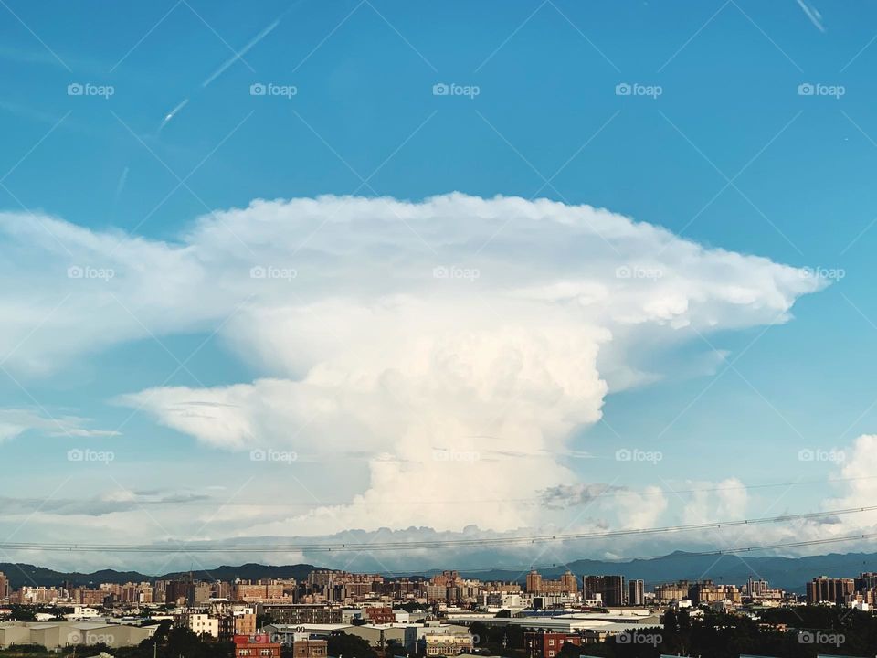 anvil cloud on the sky