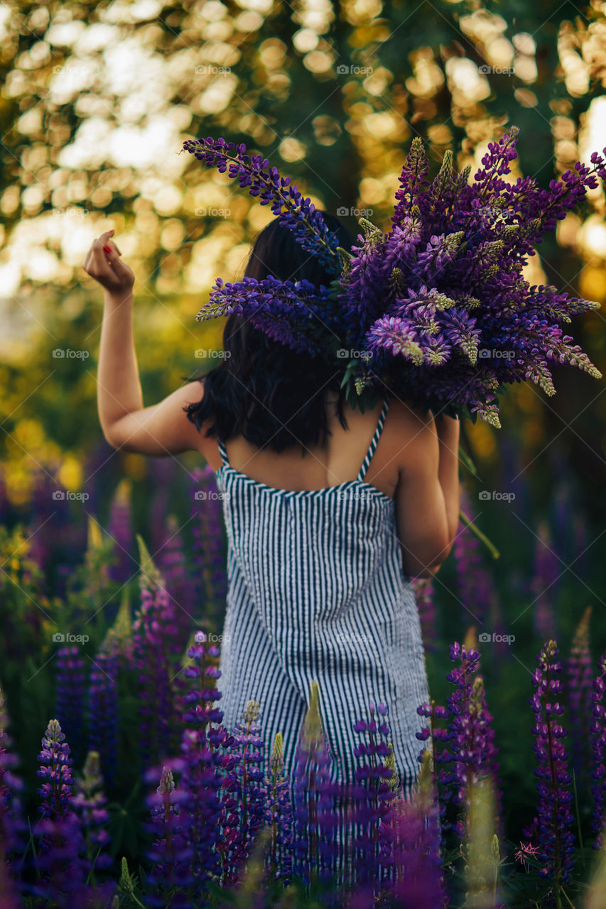 Summer vibes. Summer flowers. Flora.