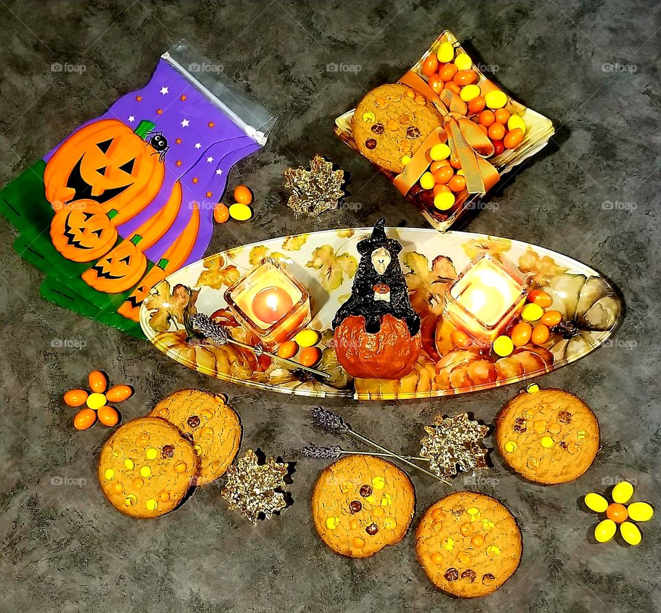 Fall and Halloween decorations and cookies