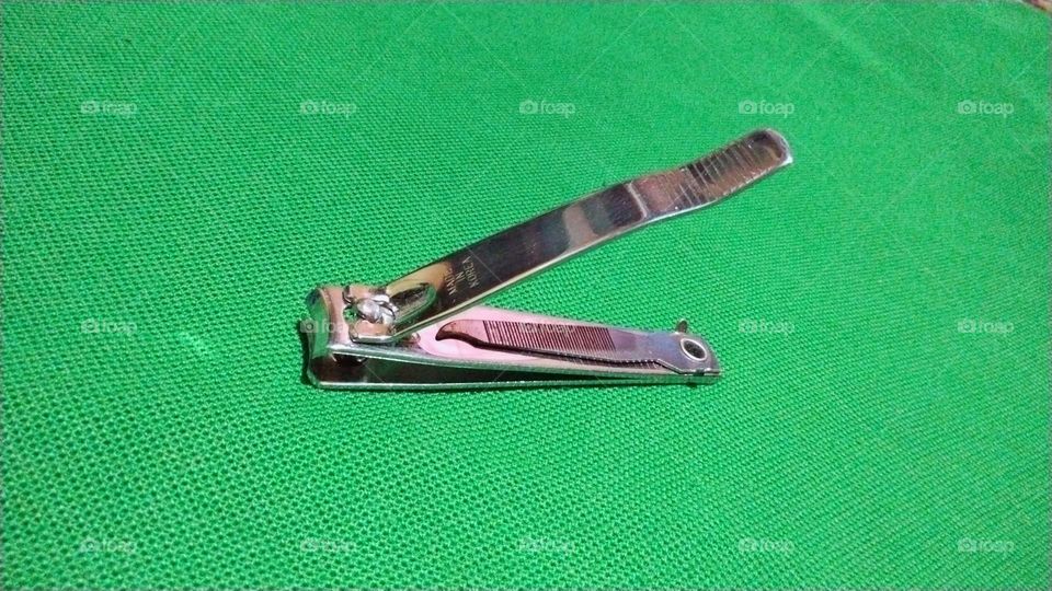 Nail clipper