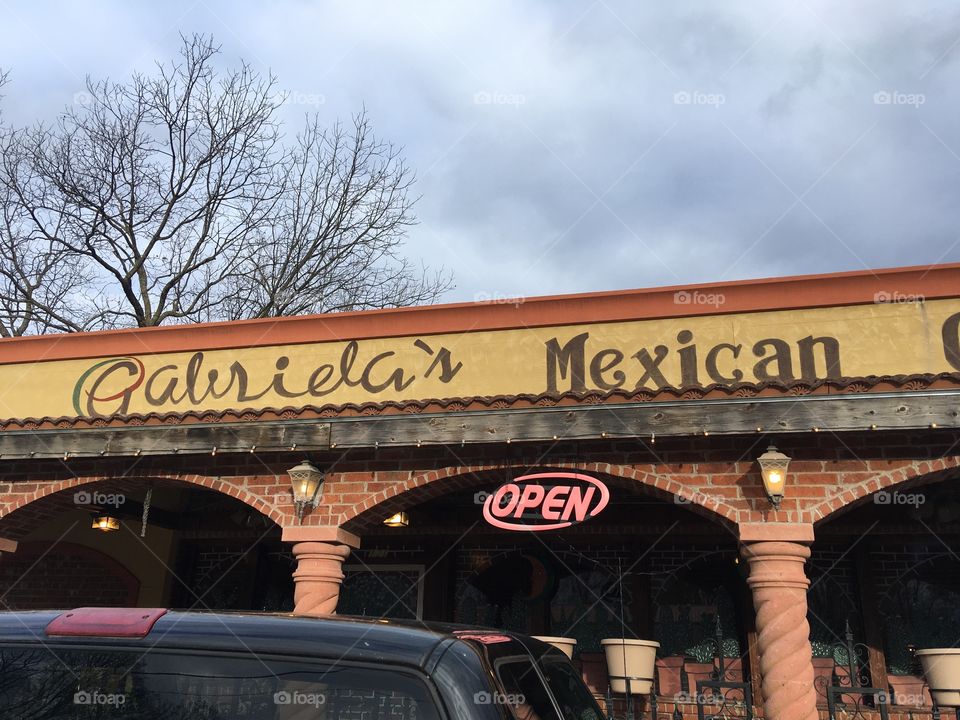 This is where we ate the other night. Mmm good! Great place to eat and excellent service.