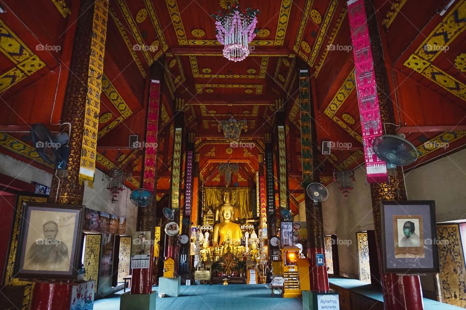 A beautiful little temple in Chiang Mai, Thailand 