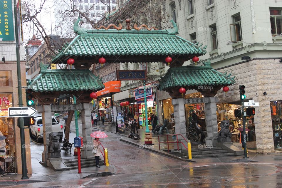 San Francisco Chinatown gate 