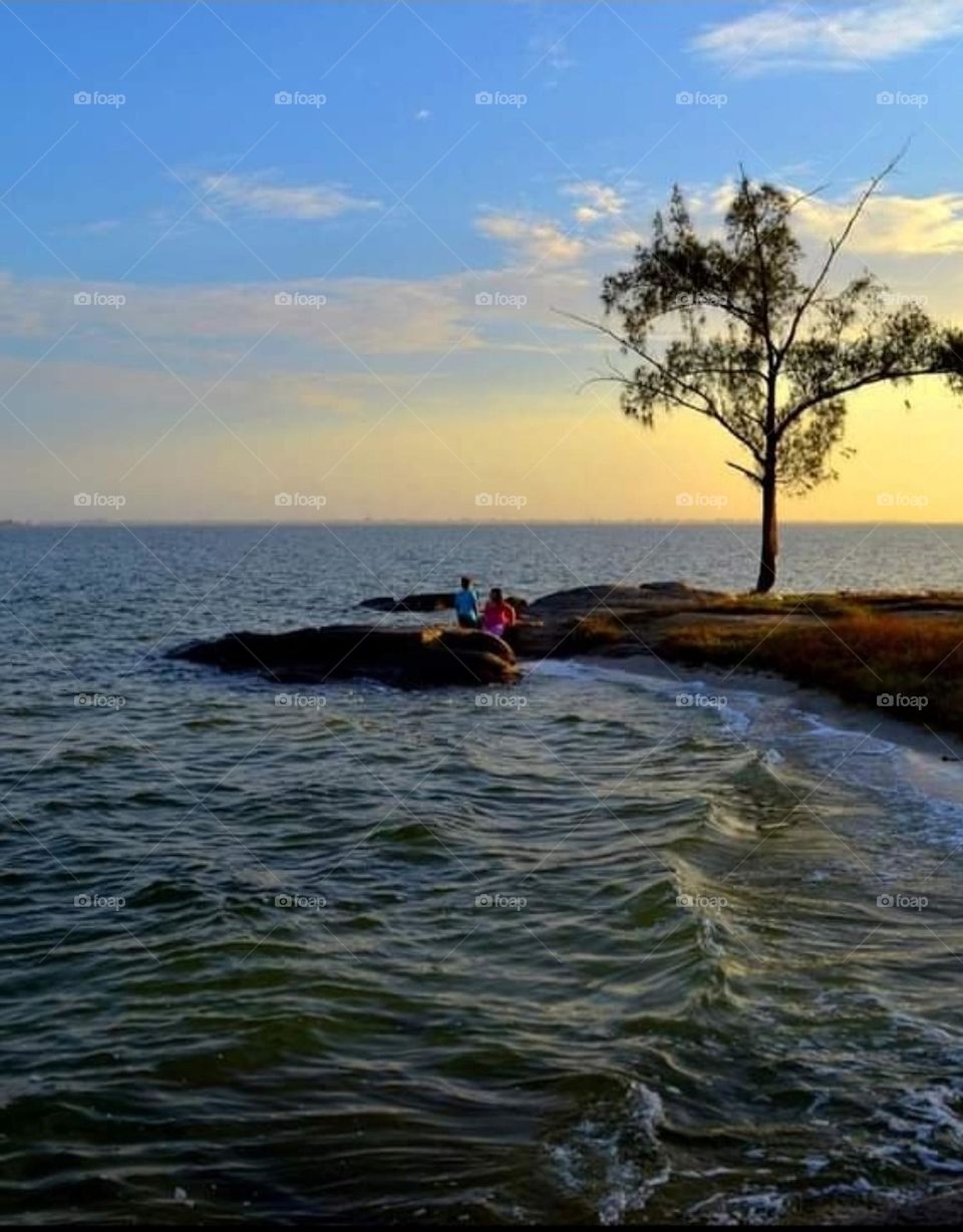 Late afternoon at Lagoa de Araruama