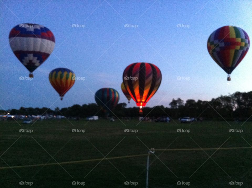 Ballonfest. Hot air balloons at night