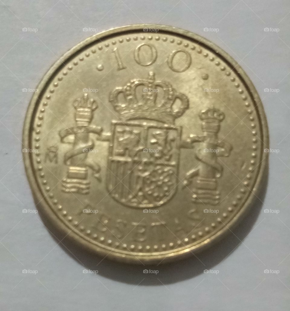 100 Pesetas coin from Spain