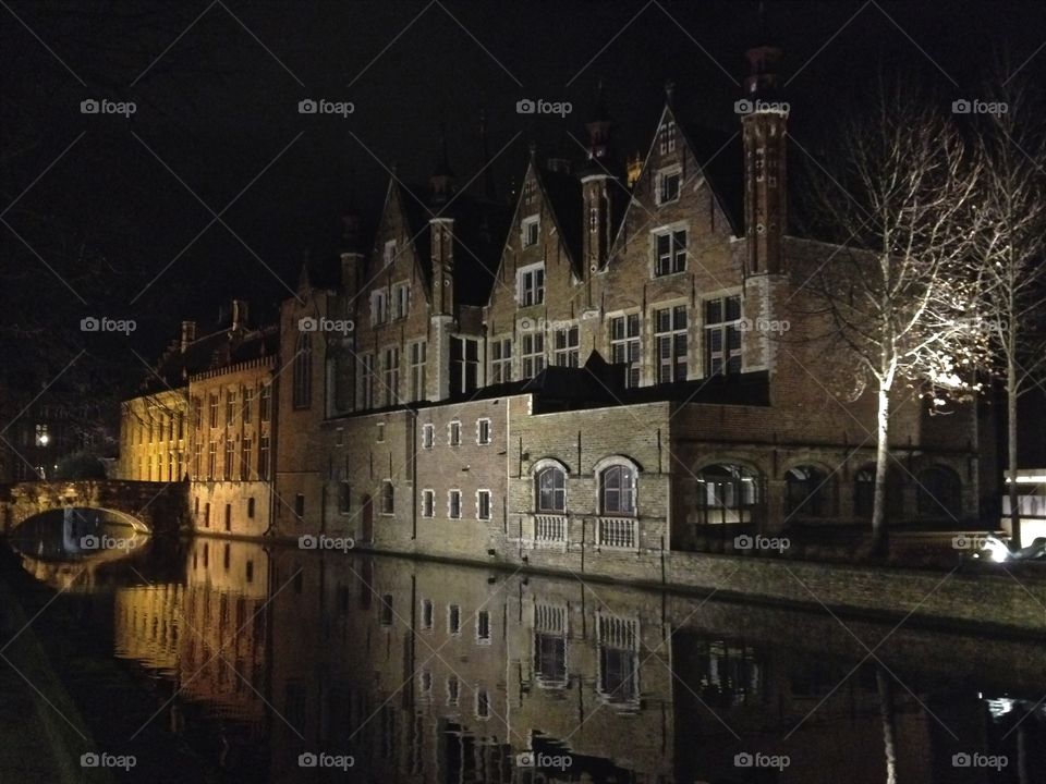 Brugge at night 