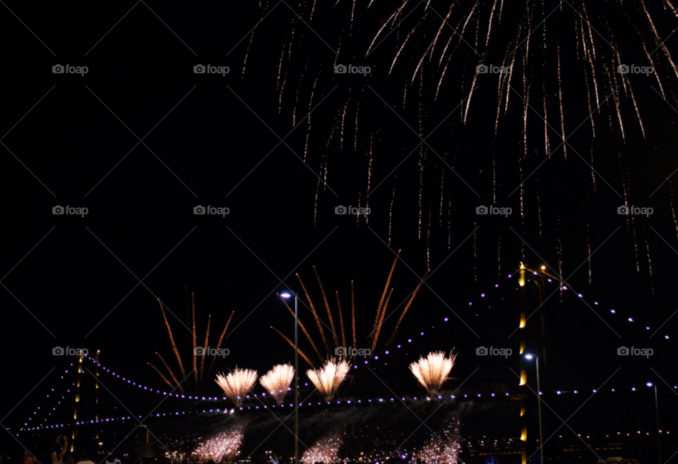 fire bridge new year ligth by piepernunes