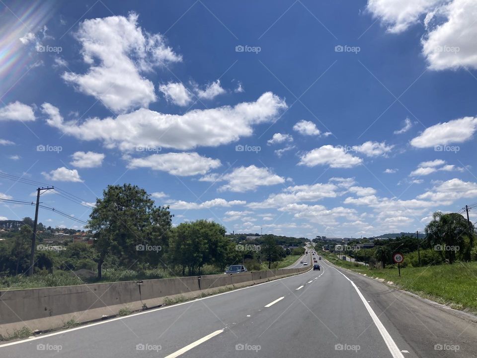 Quem conhece a região de #Jundiaí e #Itupeva, sabe que na divisa dos municípios a beleza impera. Olhe que #azul do céu!
Pena que esteja crescendo sem #PlanejamentoUrbano, o que é muito ruim... 
📸