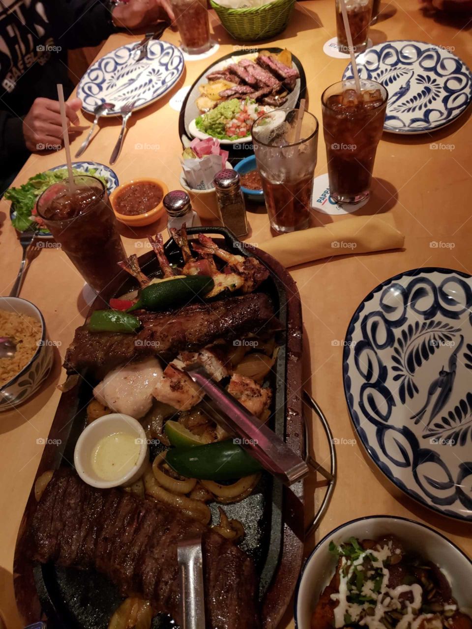 delicious, dinner, family.  happines