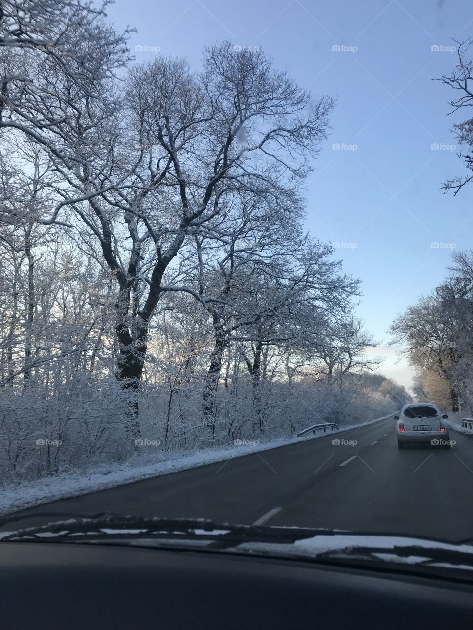 Winter road 