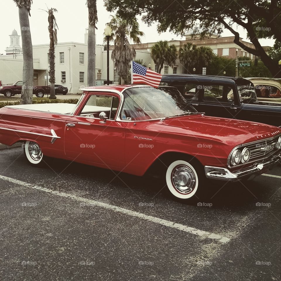 el camino. it's not a truck