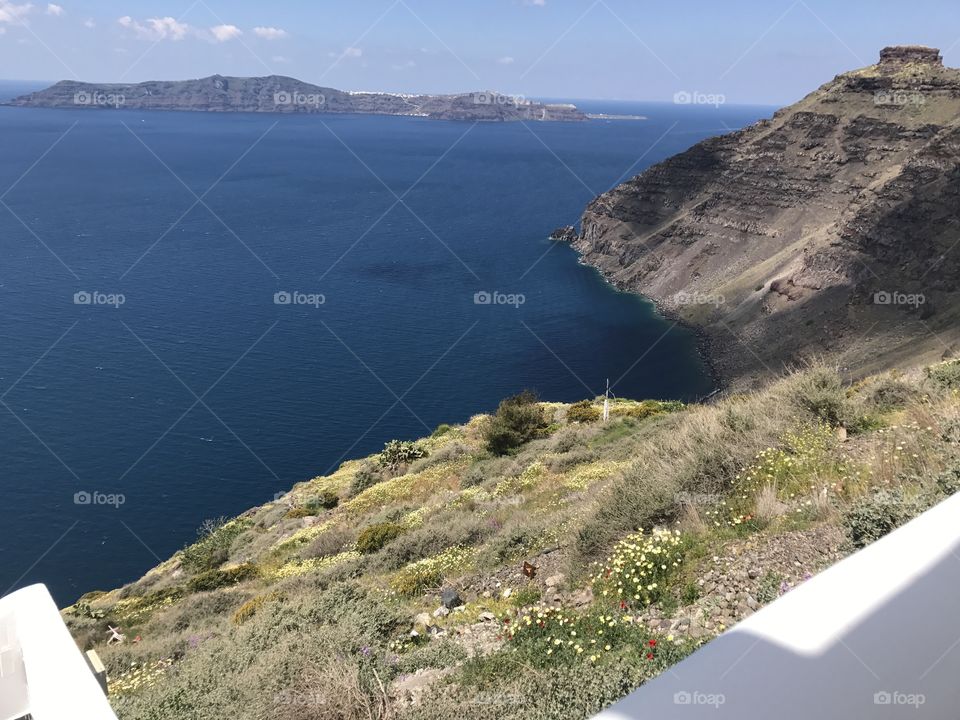 Santoriny cliff Greece 