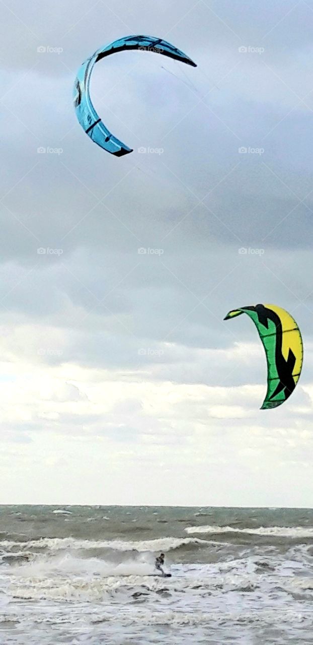 windsurf in Trouville Normandy