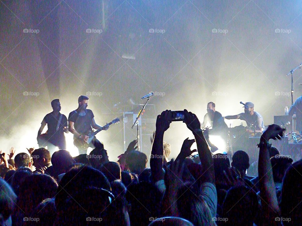 O.A.R. performing a concert