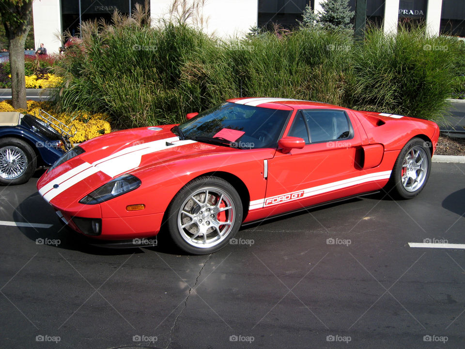 ford gt super car red and white by vincentm