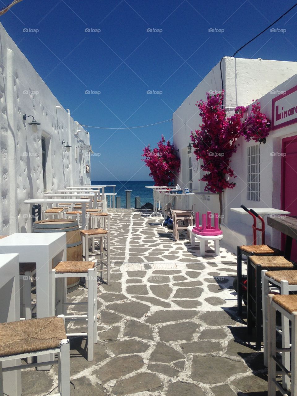 Naoussa paros 