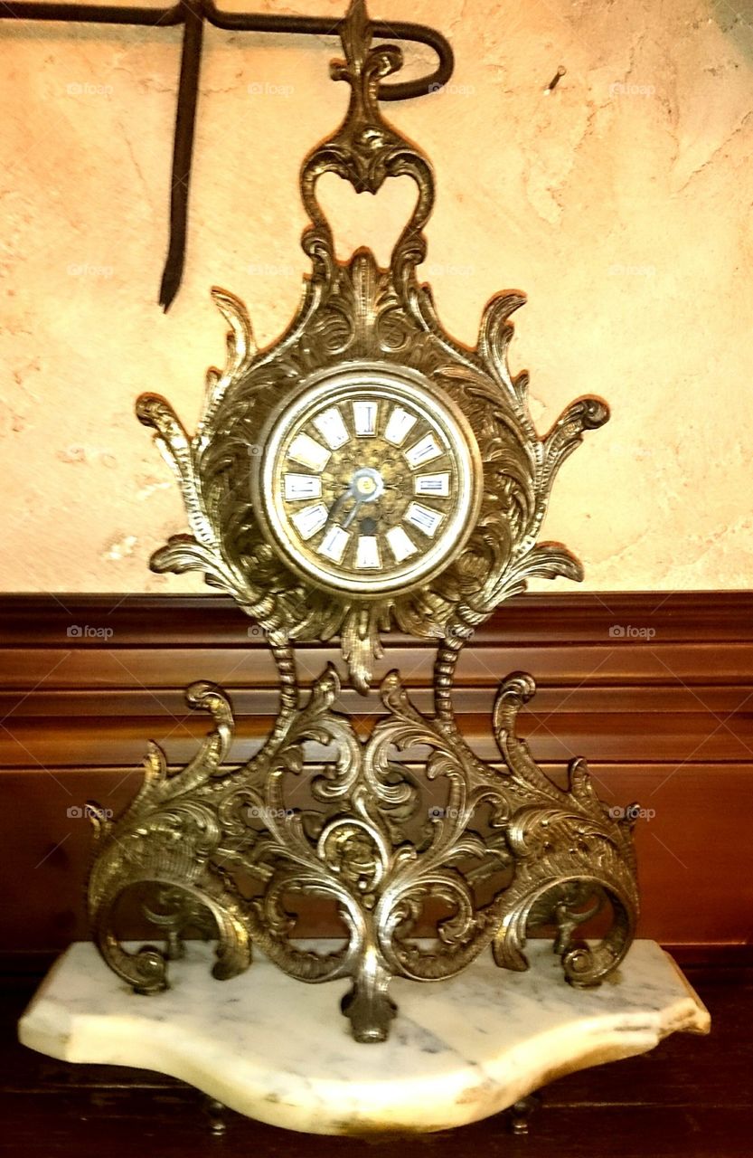 Clock 