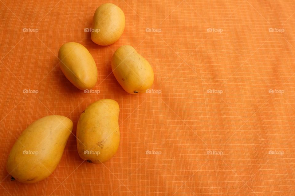 Ripe Mangoes 