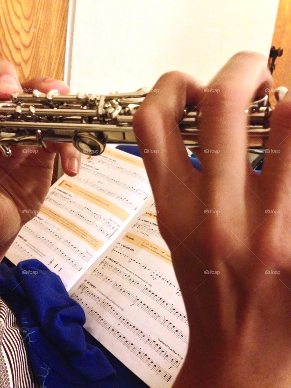 Working With Hands

Published by:
HappyBrownMonkey 