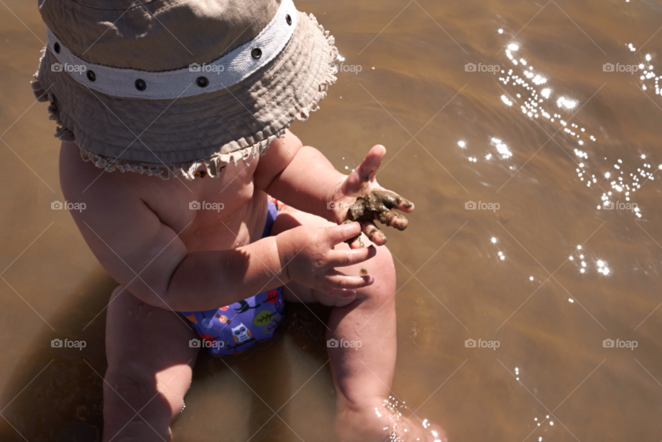 beach baby summer play by muppet1500