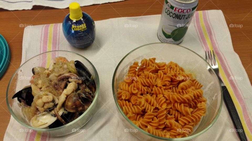 Lunchbox to your work and school