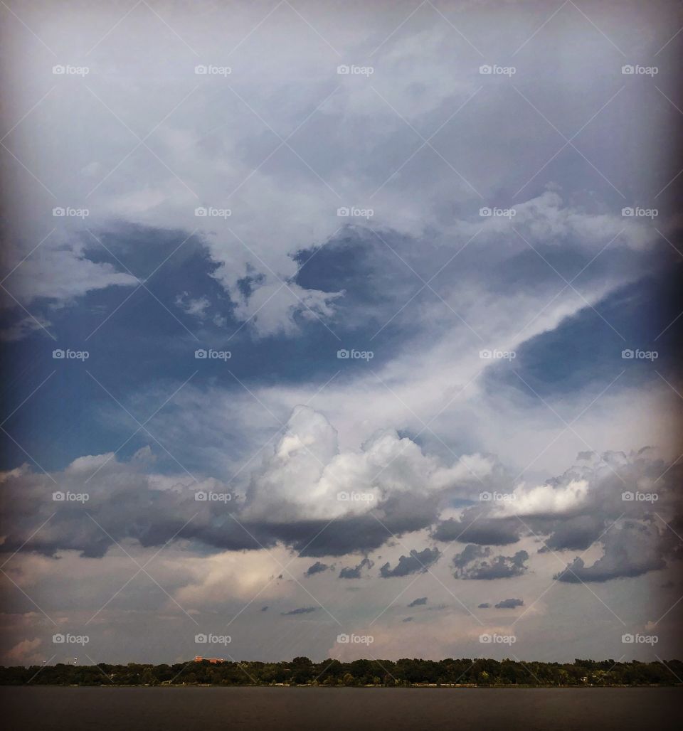 Cloudy day on the lake