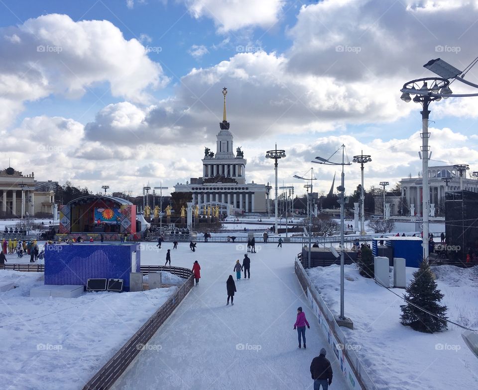 Ice rink 