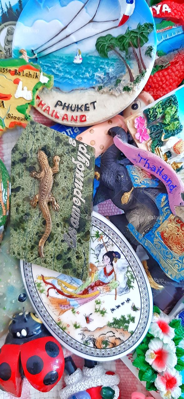 магниты подарочные крупным планом