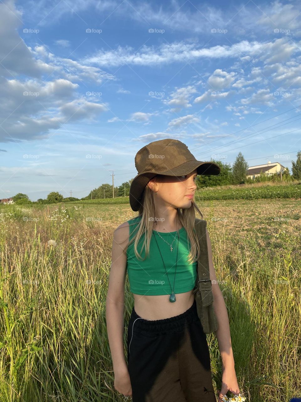 Walk in sunny’s day 