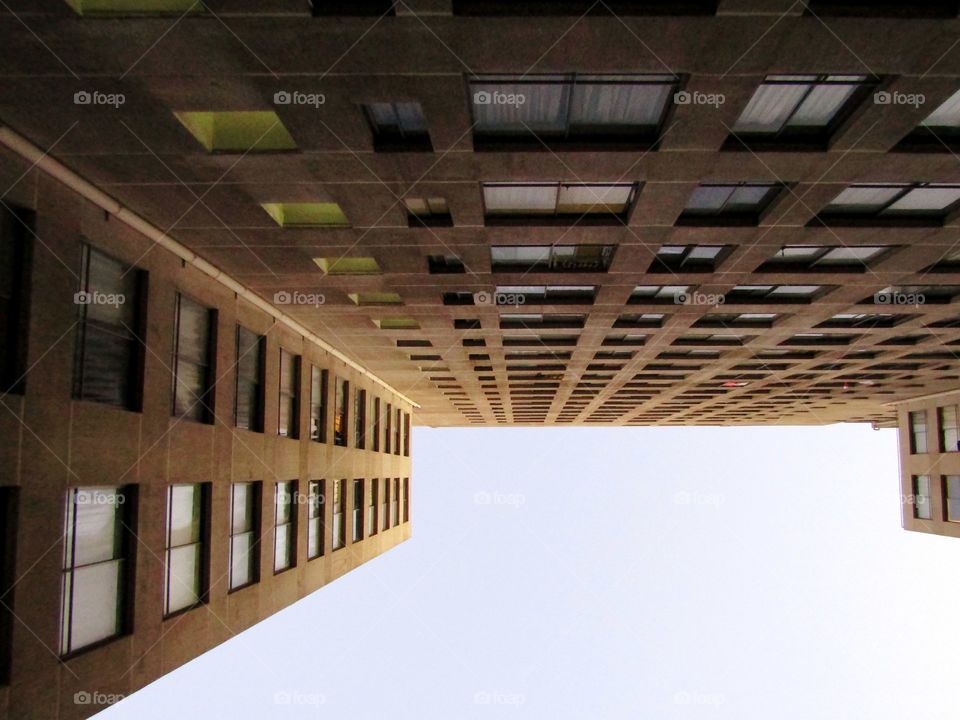 edificio departamentos en perspectiva