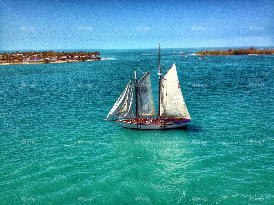 Sailing Caribbean 