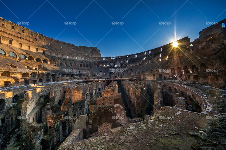 Colosseum sunrisr