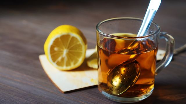 Close-up of lemon tea