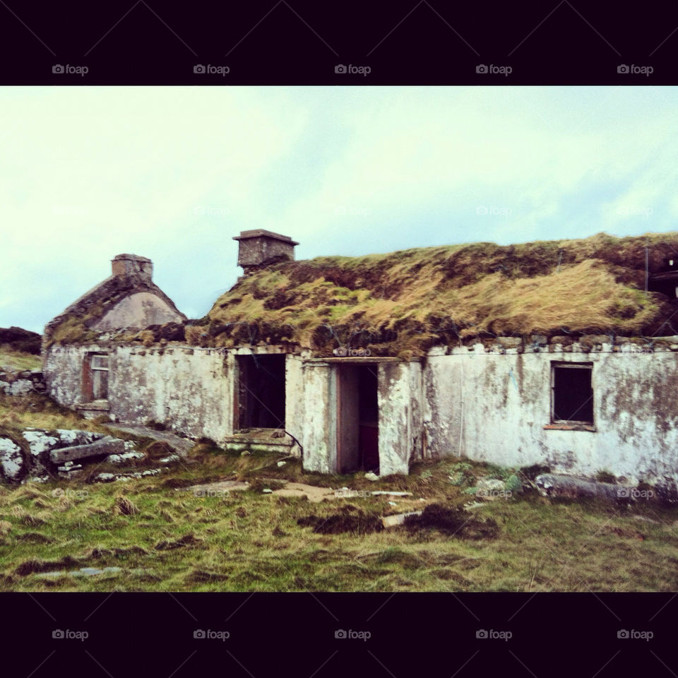 ireland travel cottage thatch by benjimurphy
