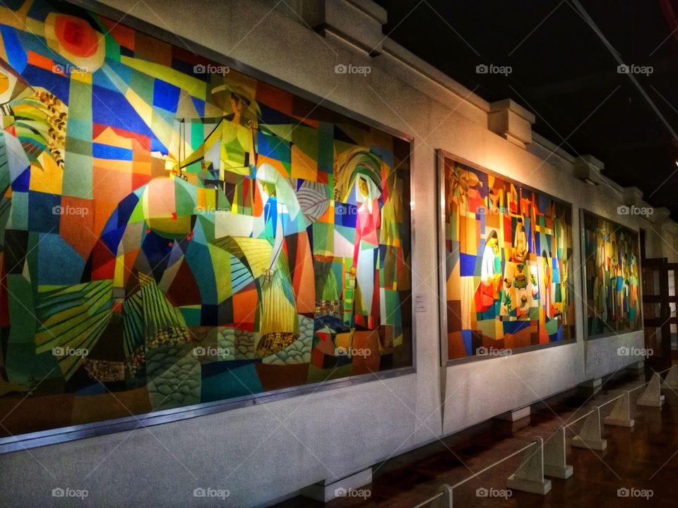 Arts with different shapes.