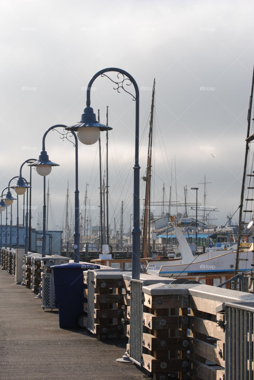 Pier lights on Fisherman's Wharf 