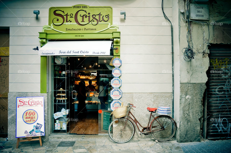 Italian shop 