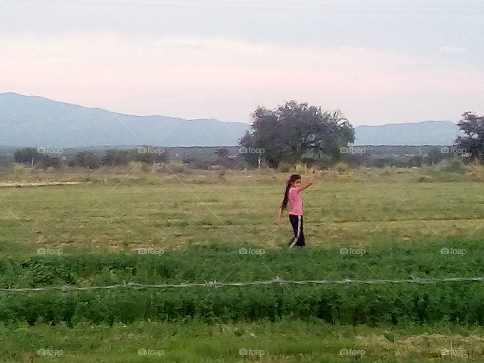respirando aire puro, libre como pajarillos