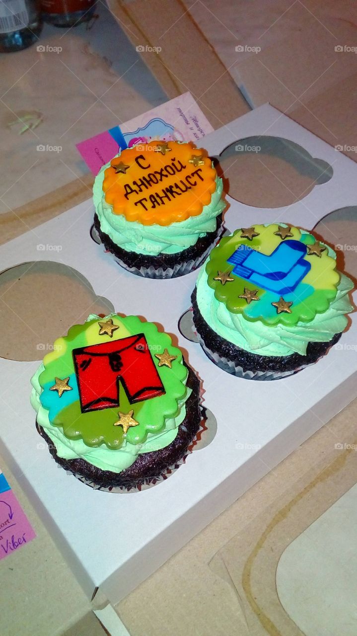 Cupcakes Cupcakes, happy birthday greetings