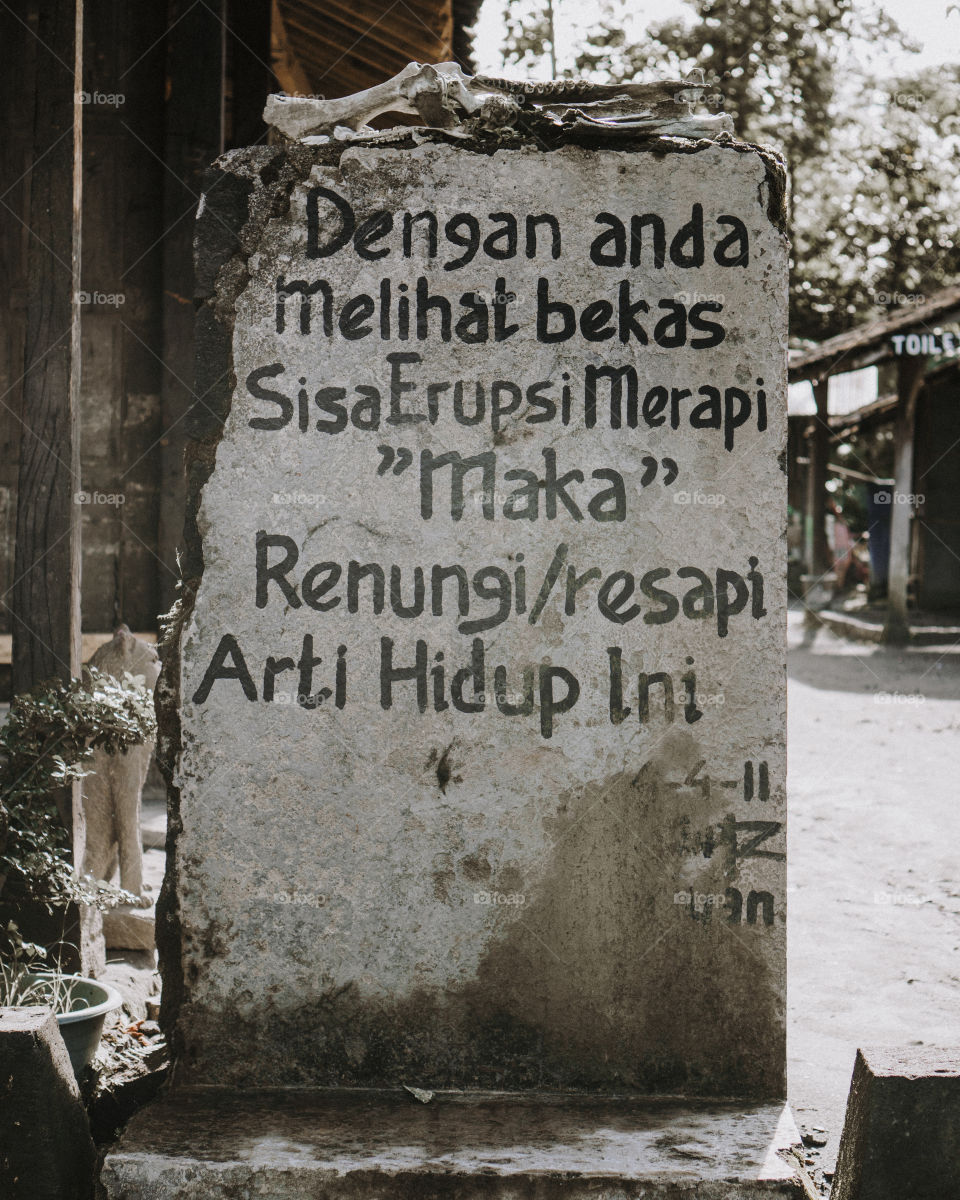 translate in Indonesia language
