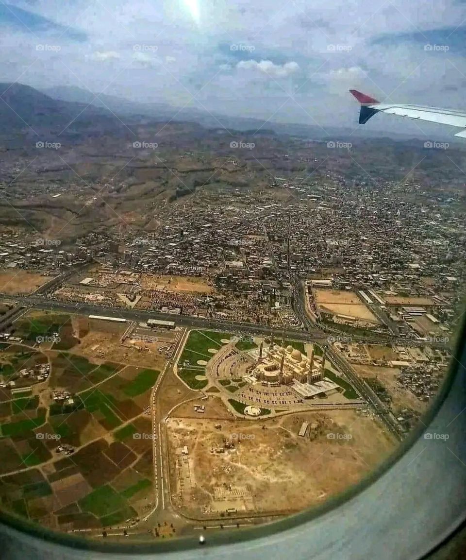 A very beautiful picture, and there is no better picture than it. There is no better picture of green herbs and colorful, red and white roses than it. Glory be to God, the natural and picturesque view, and there is no more