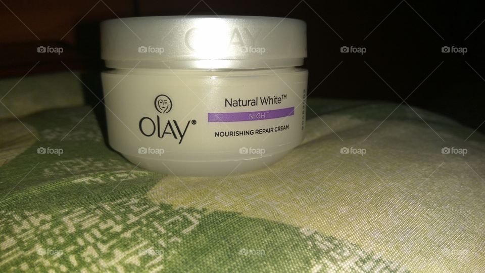 OlAY natural white