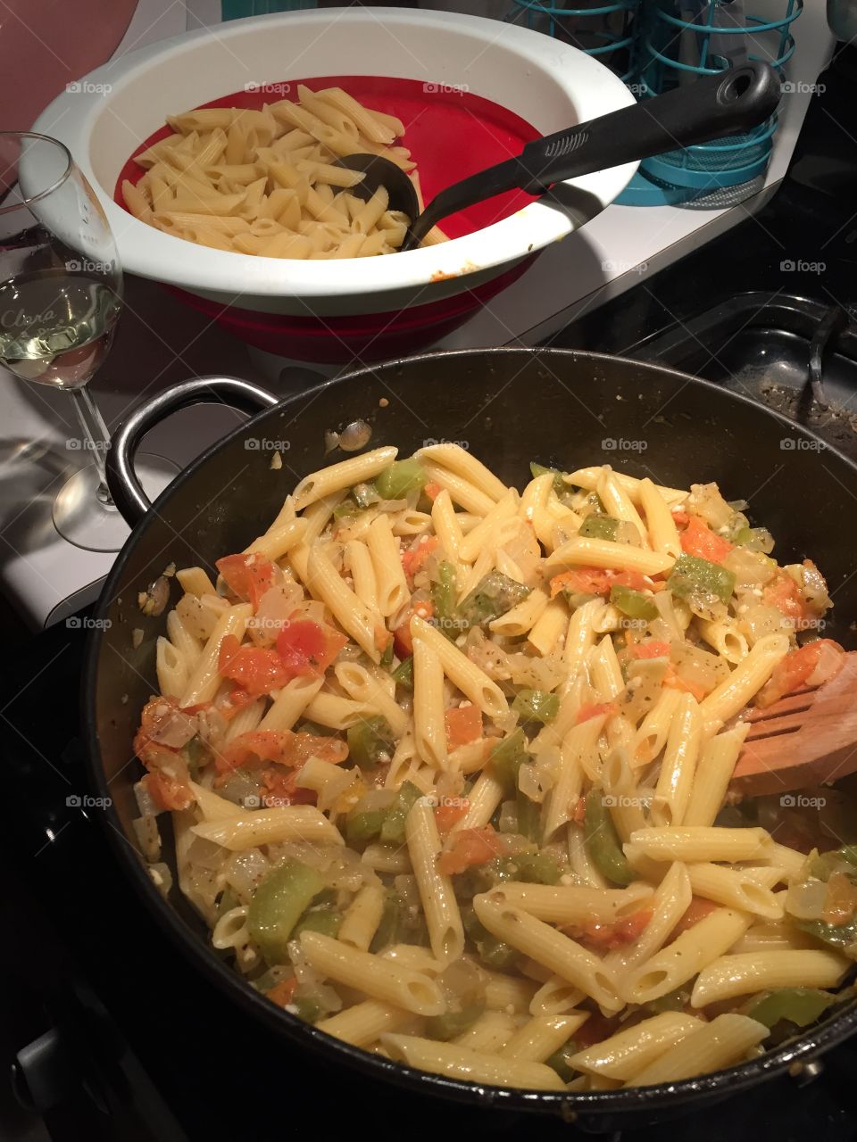 Pasta Pairs with Wine