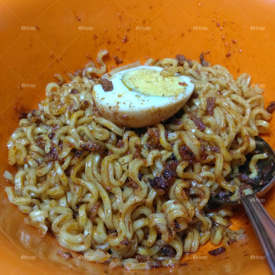 Spicy korean noddle with egg