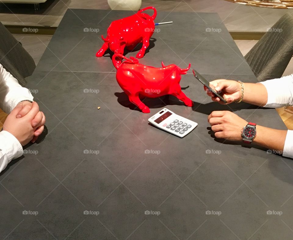 Doing business around the table