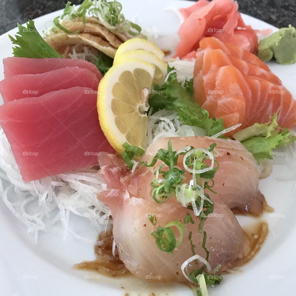 Sashimi plate