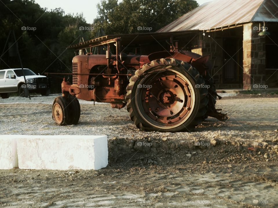 green acres. This is a picture of a old tractor 🚜 that I saw while out riding my bike. 👣 🚶 🏃 🔥 💨